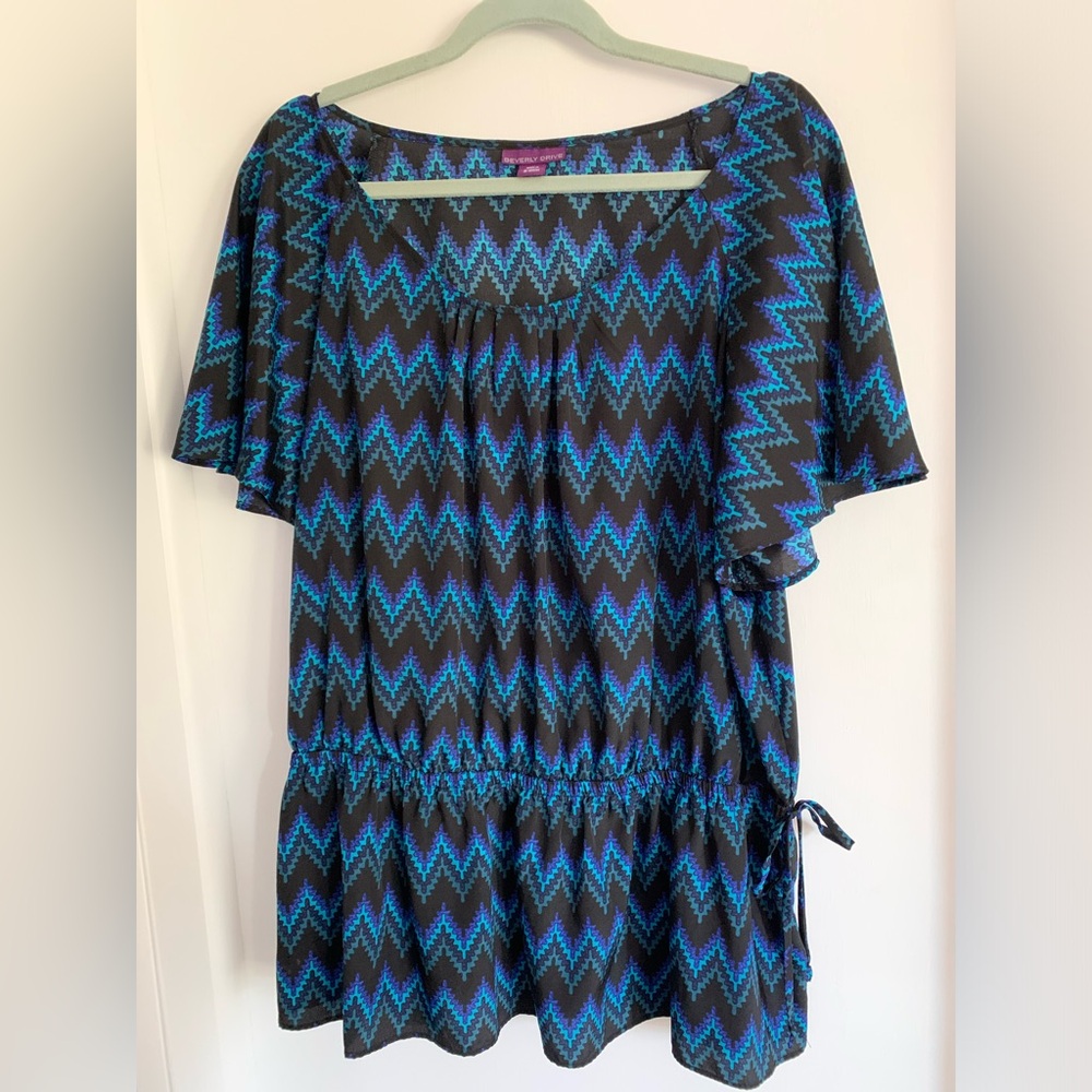 Plus size top.